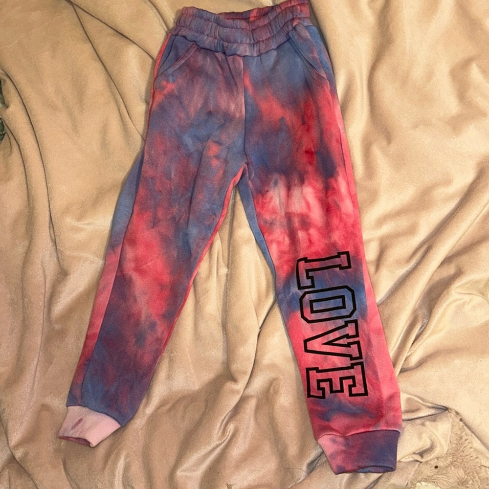 AQ- Sports little girls size 5